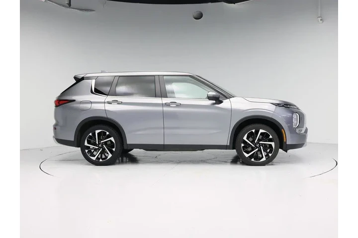 $23998 : Mitsubishi Outlander 2024 AW image 7