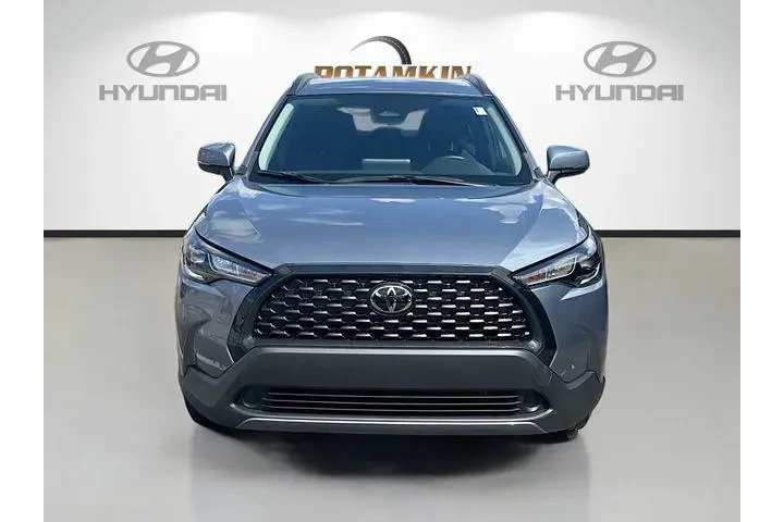 $24000 : Toyota Corolla Cross 2024 LE image 2