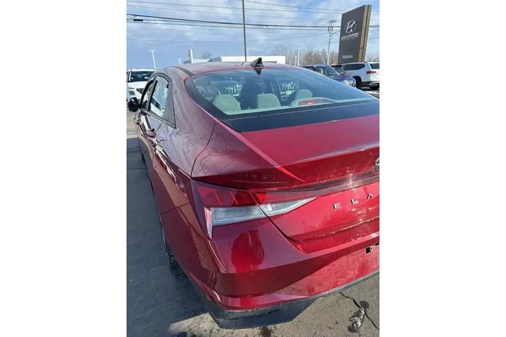 $18490 : Hyundai ELANTRA 2023 SEL 4dr image 7