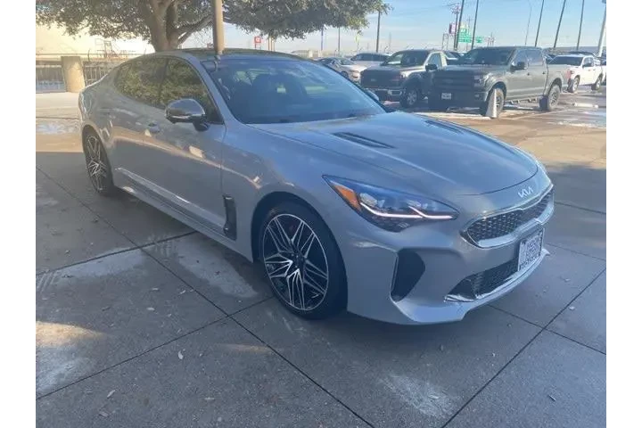 $36980 : Kia Stinger 2023 GT2 4dr Sed image 8