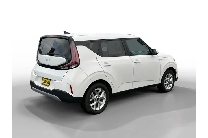 $16801 : Kia Soul 2024 S 4dr Crossove image 4