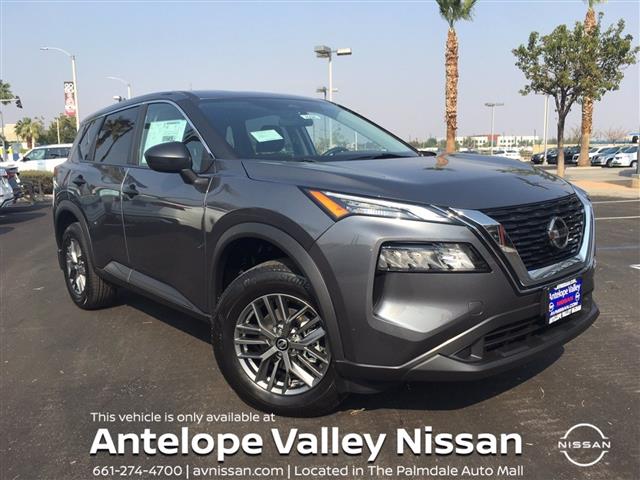 Antelope Valley Nissan image 4