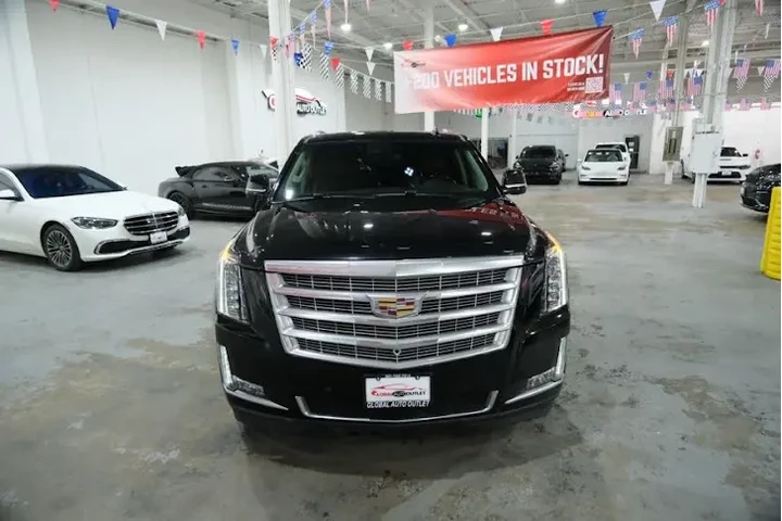 $28765 : 2019 CADILLAC Escalade ESV Lu image 3