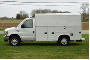 $18990 : Ford E-Series 2016 E-350 SD thumbnail