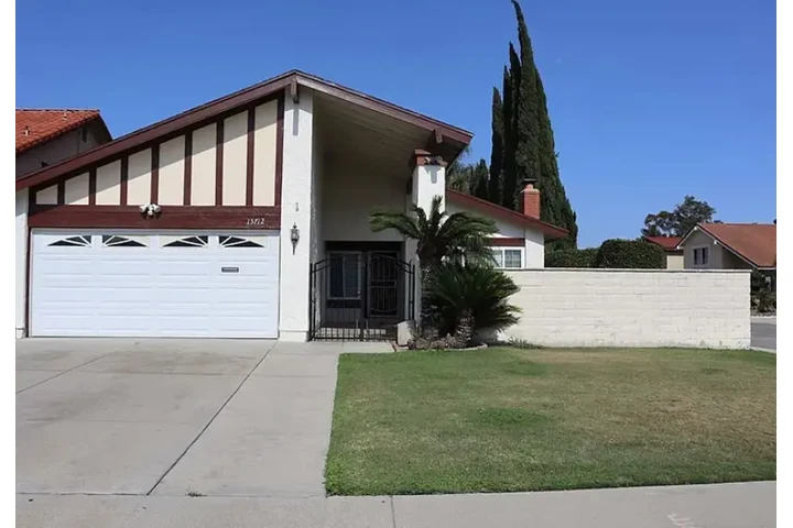 $2800 : 🏠Minutes from LAX✈ & SoFi🏟️ image 1