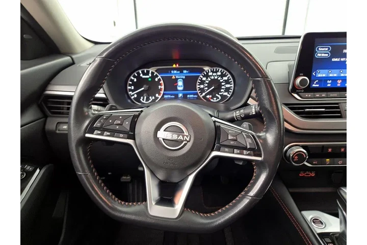 $21998 : Nissan Altima 2023 2.5 SR 4d image 10