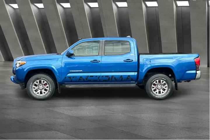 $26300 : Toyota Tacoma 2018 4x2 TRD O image 10