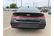 $27498 : Hyundai ELANTRA Hybrid 2025 thumbnail
