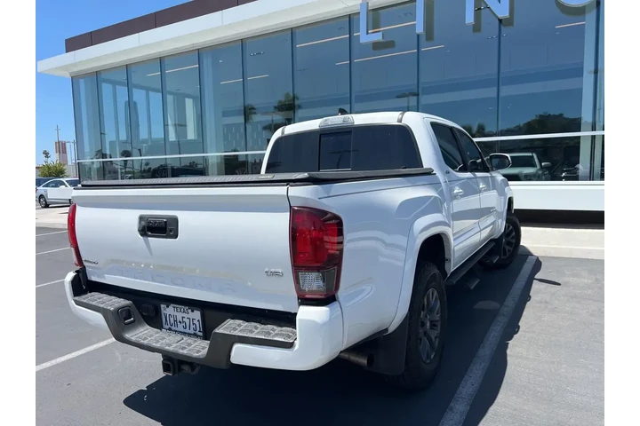 $31297 : Toyota Tacoma 2022 4x2 TRD O image 8