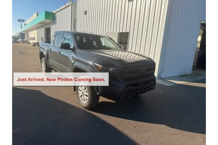 $32500 : Toyota Tacoma 2024 4x2 SR 4d image 1