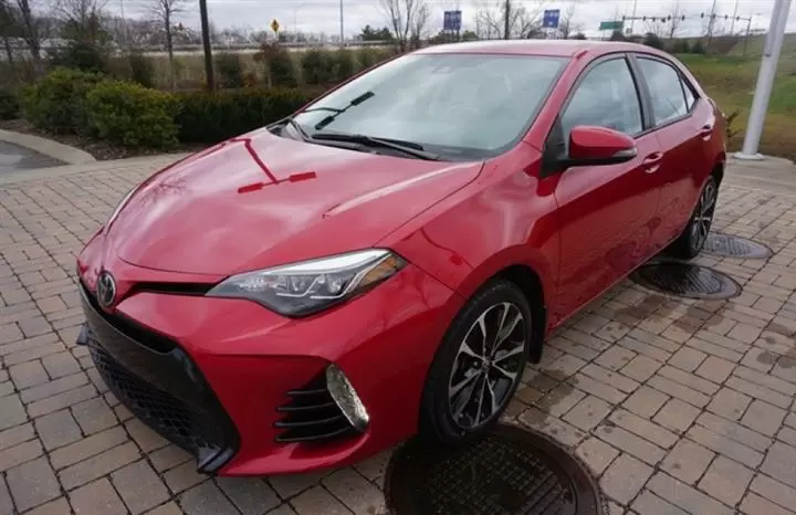 $9000 : 2017 Toyota Corolla SE image 4