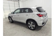 $22997 : Mitsubishi Outlander Sport 2 thumbnail