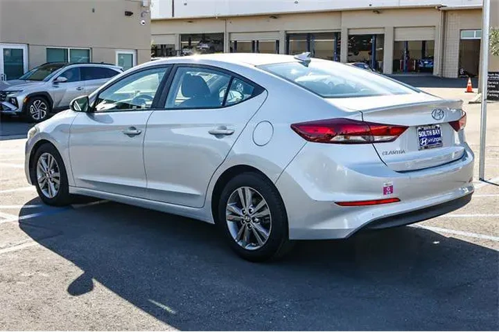 $11795 : Hyundai ELANTRA 2018 SEL 4dr image 4