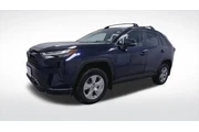 $30795 : Toyota RAV4 2023 AWD XLE 4dr thumbnail