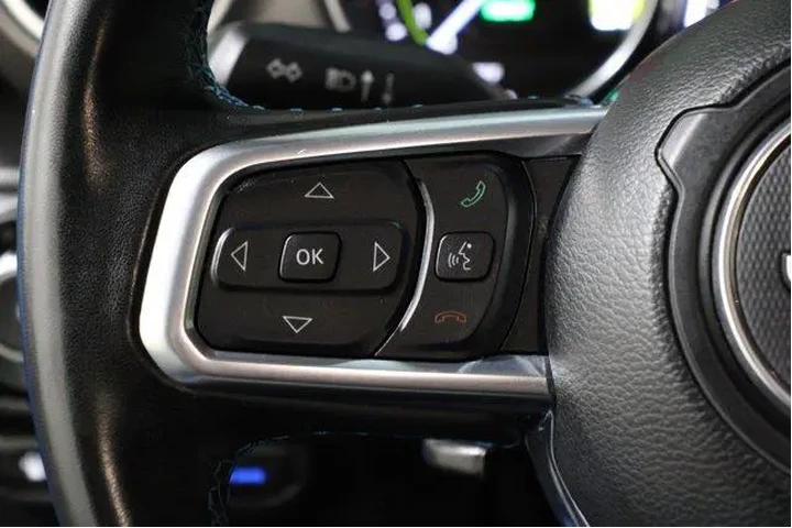 $37998 : Jeep Wrangler Unlimited 2022 image 9