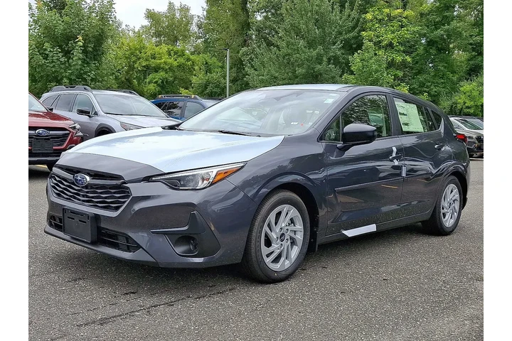 $25995 : Subaru Impreza 2025 AWD Base image 2