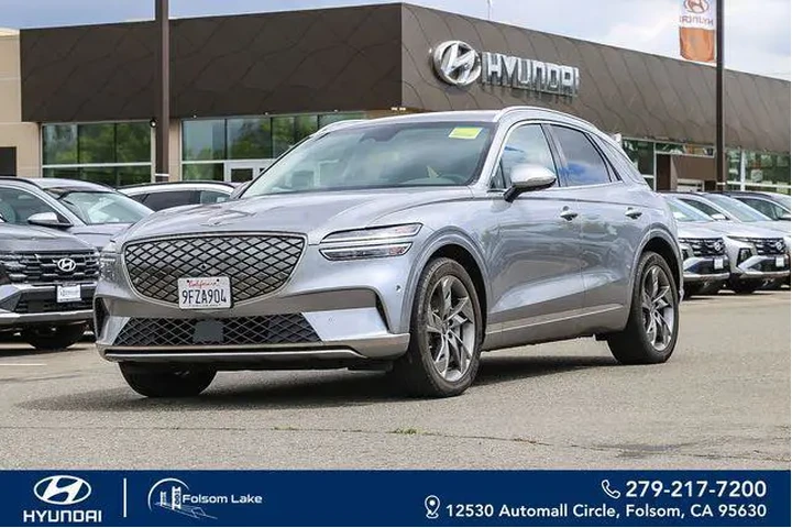 $35792 : Genesis Electrified GV70 202 image 1
