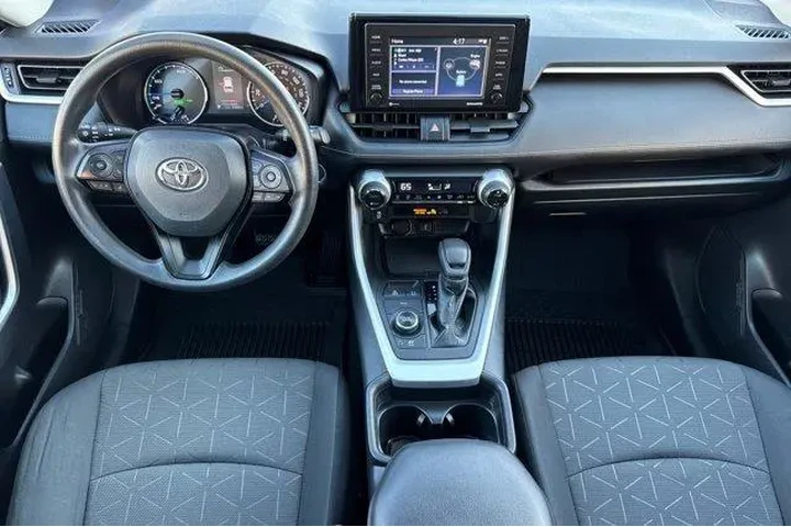 $27900 : Toyota RAV4 Hybrid 2021 AWD image 6