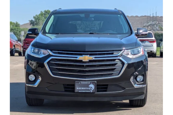 $13995 : 2019 Traverse LT Cloth image 7