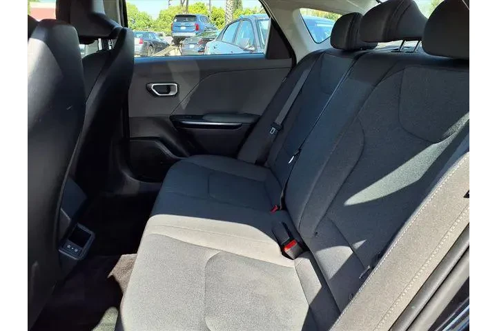 $21608 : Kia K4 2025 LXS 4dr Sedan image 9