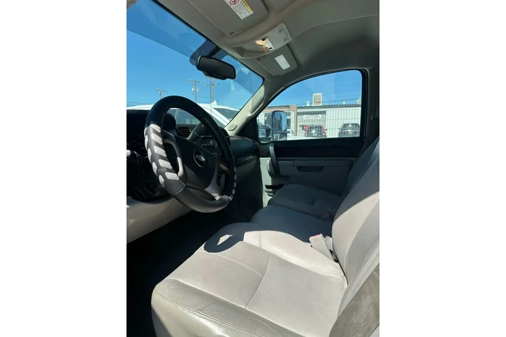 $17995 : 2011 CHEVROLET SILVERADO 2500 image 9