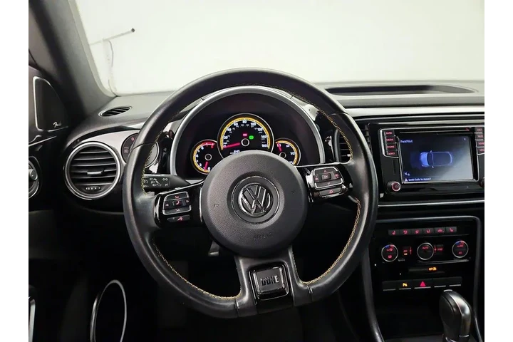 $19998 : Volkswagen Beetle Convertibl image 10