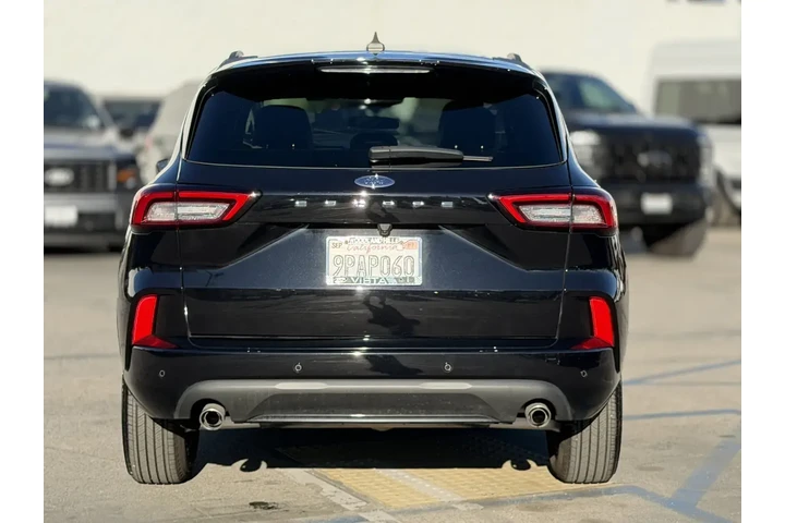 $28999 : Ford Escape 2024 ST-Line 4dr image 7