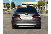 $29870 : Toyota Camry Hybrid 2021 XLE thumbnail