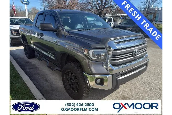 $12500 : Toyota Tundra 2014 4x4 SR5 4 image 1