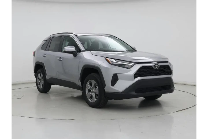 $31998 : Toyota RAV4 2024 XLE 4dr SUV image 1