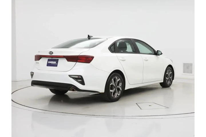 $16998 : Kia Forte 2021 LXS 4dr Sedan image 8