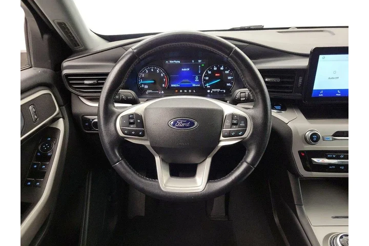 $26998 : Ford Explorer 2023 XLT 4dr S image 10