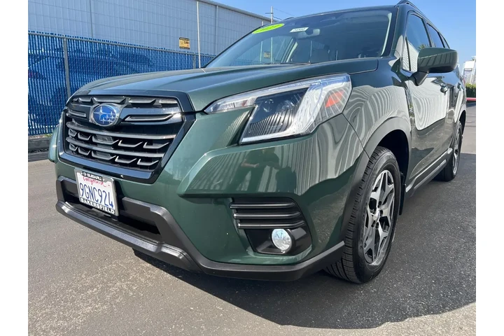 $24494 : Subaru Forester 2023 AWD Pre image 9