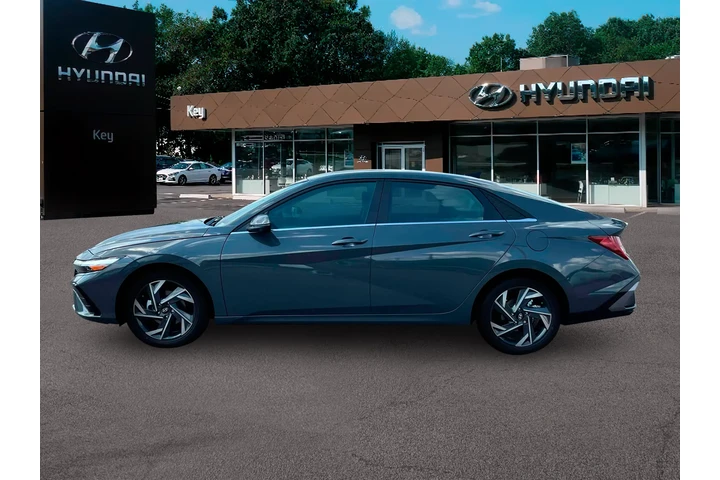 $21295 : Hyundai ELANTRA 2024 Limited image 3