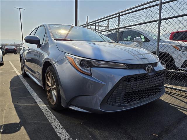 $19991 : Pre-Owned 2021 Corolla LE image 6