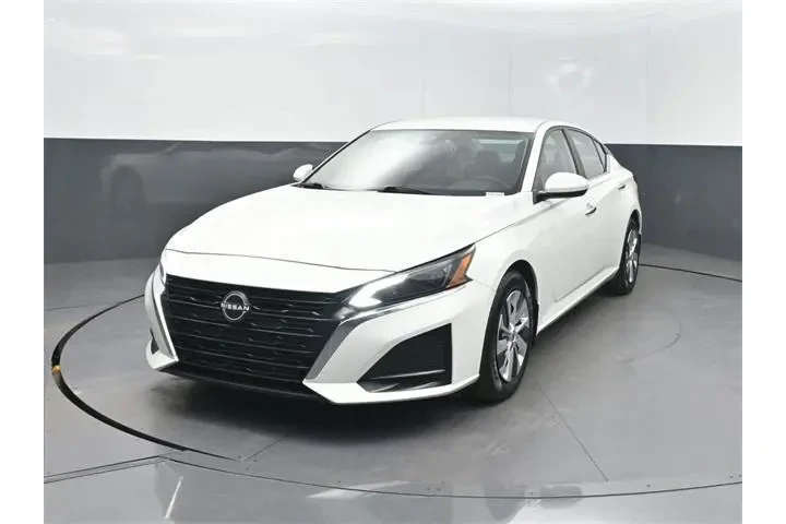 $18569 : Nissan Altima 2023 2.5 S 4dr image 1