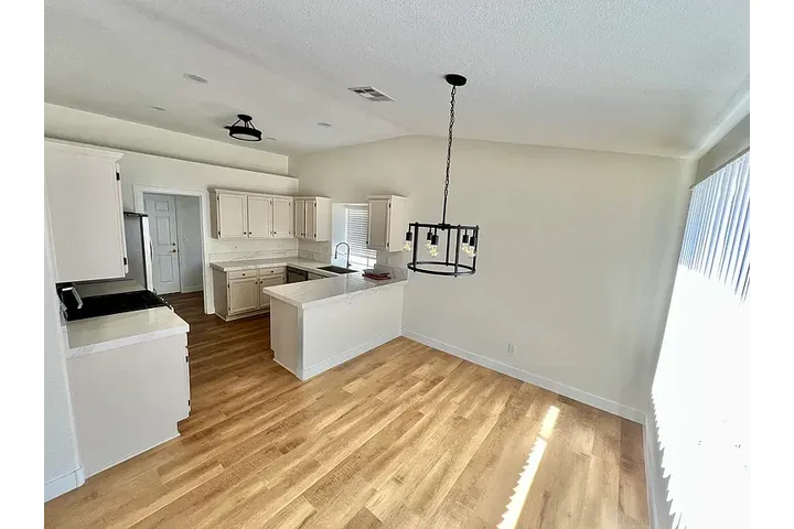 $1400 : North Las Vegas - Ready Now image 4