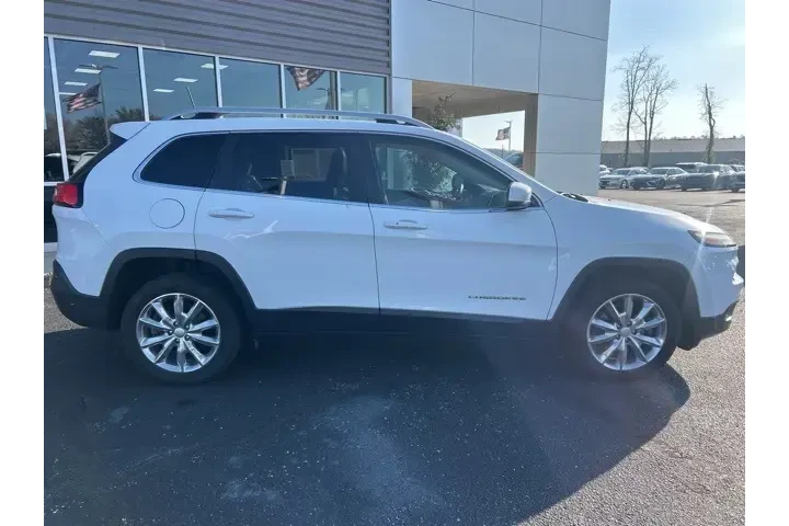 $8990 : Jeep Cherokee 2017 Limited 4 image 8