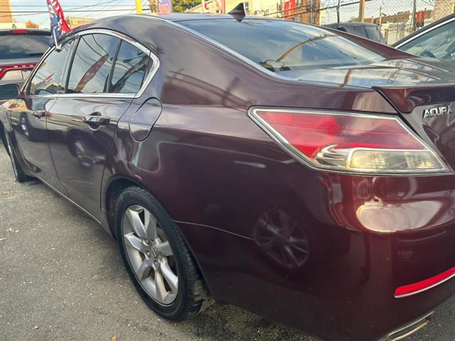 $12999 : Used 2012 TL 4dr Sdn Auto 2WD image 6