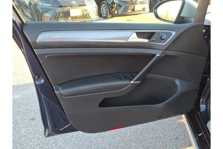 $17999 : Volkswagen Golf Alltrack 201 image 10