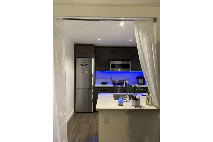$900 : Our home image 6