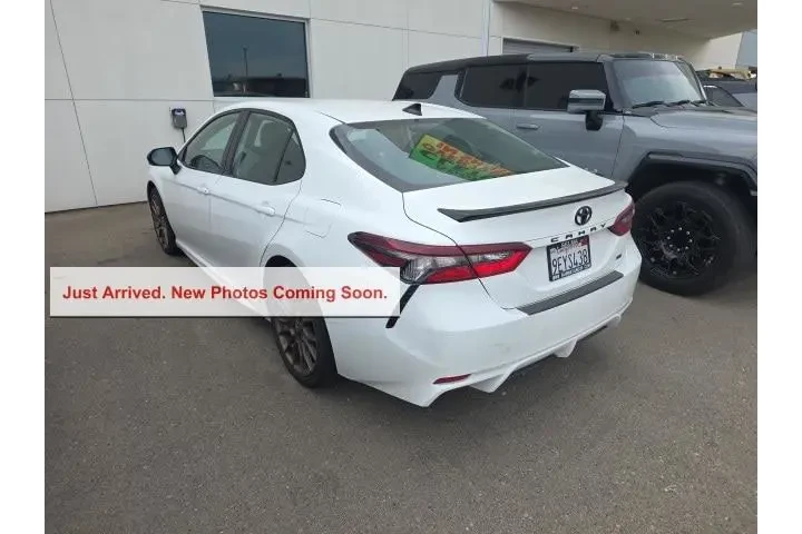 $26500 : Toyota Camry 2023 SE Nightsh image 4