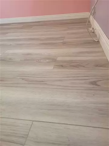 Instalación piso y alfombra image 4