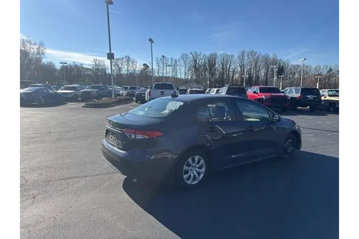 $20620 : Toyota Corolla 2024 LE 4dr S image 3