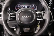 $23502 : Kia Sorento 2023 AWD LX 4dr thumbnail