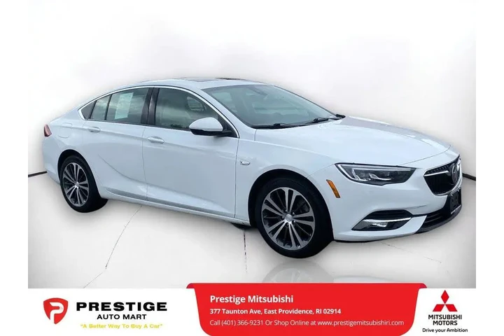 $15988 : Buick Regal Sportback 2019 A image 1