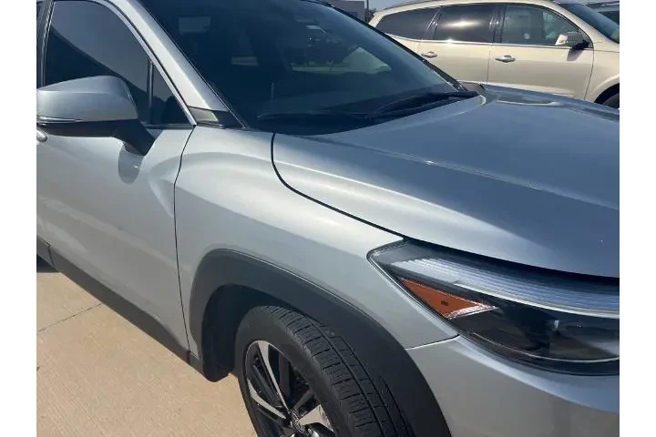 $21998 : Toyota Corolla Cross Hybrid image 1