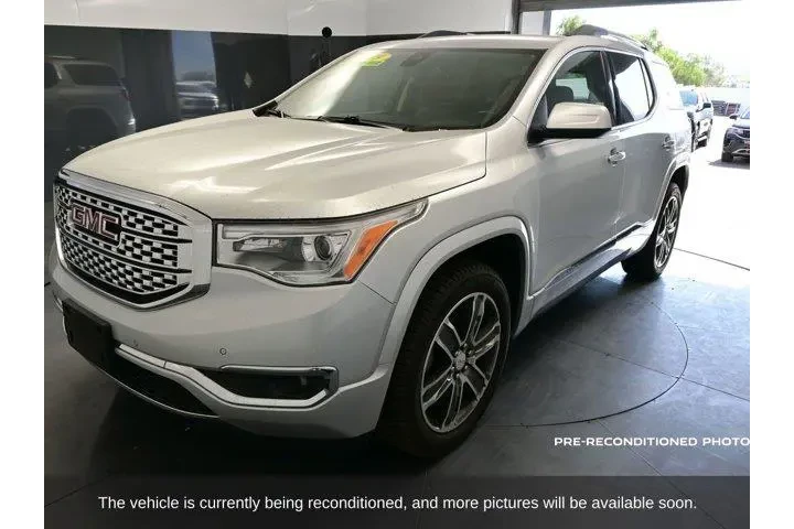 $20989 : GMC Acadia 2019 4x4 Denali 4 image 2