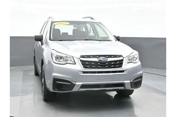 $13317 : Subaru Forester 2017 AWD 2.5 image 6