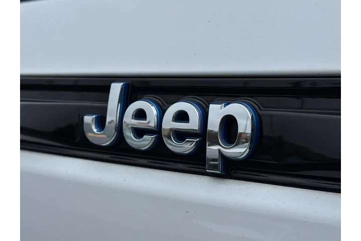 $25977 : Jeep Grand Cherokee 2023 4x4 image 8